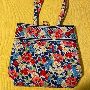 Vera Bradley tote bag